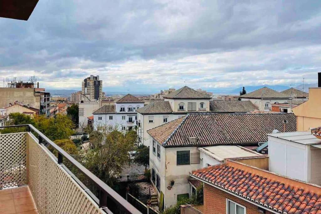 Apartamento Centro De Granada 2 Luaran gambar